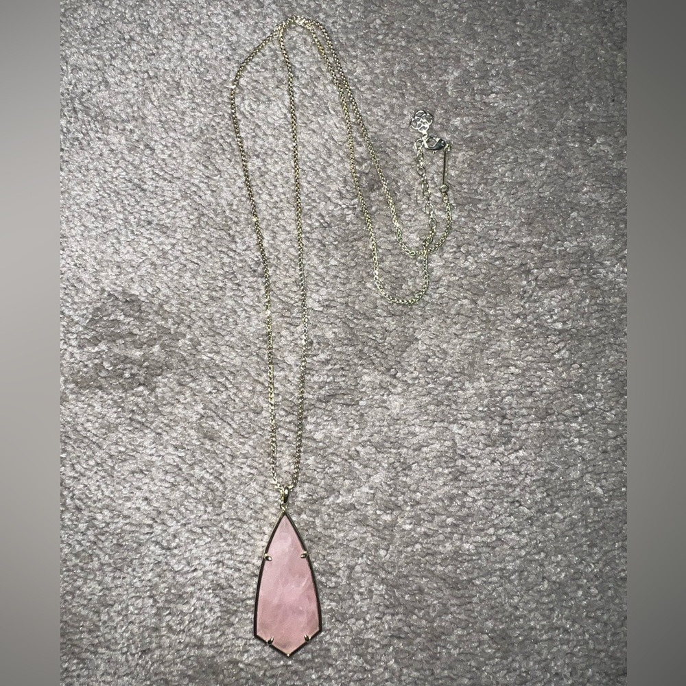 Kendra Scott Necklace